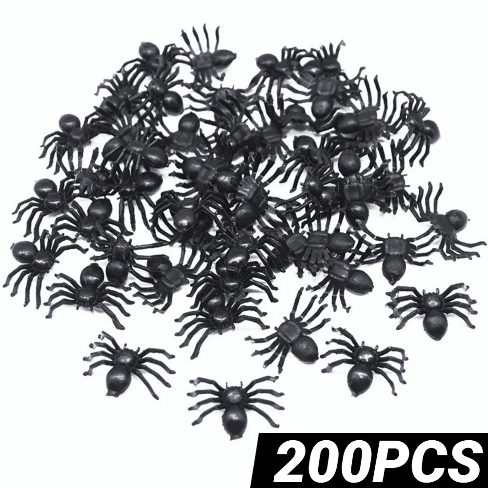 

50/200pcs Halloween Spiders Decoration Small Black Luminous Plastic Spider Simulation Tricky Toy Haunted House Spider Decoration