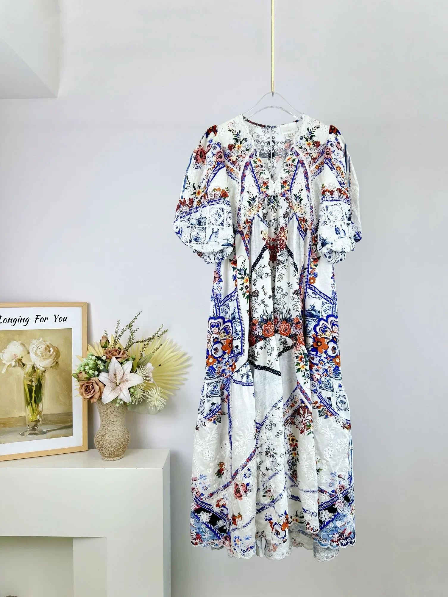 

Women's Robes 2024 New Spring Summer Linen Flower Printed Lace Embroidery Wave Cut V-Neck Stitching Lantern Sleeve Midi Dress