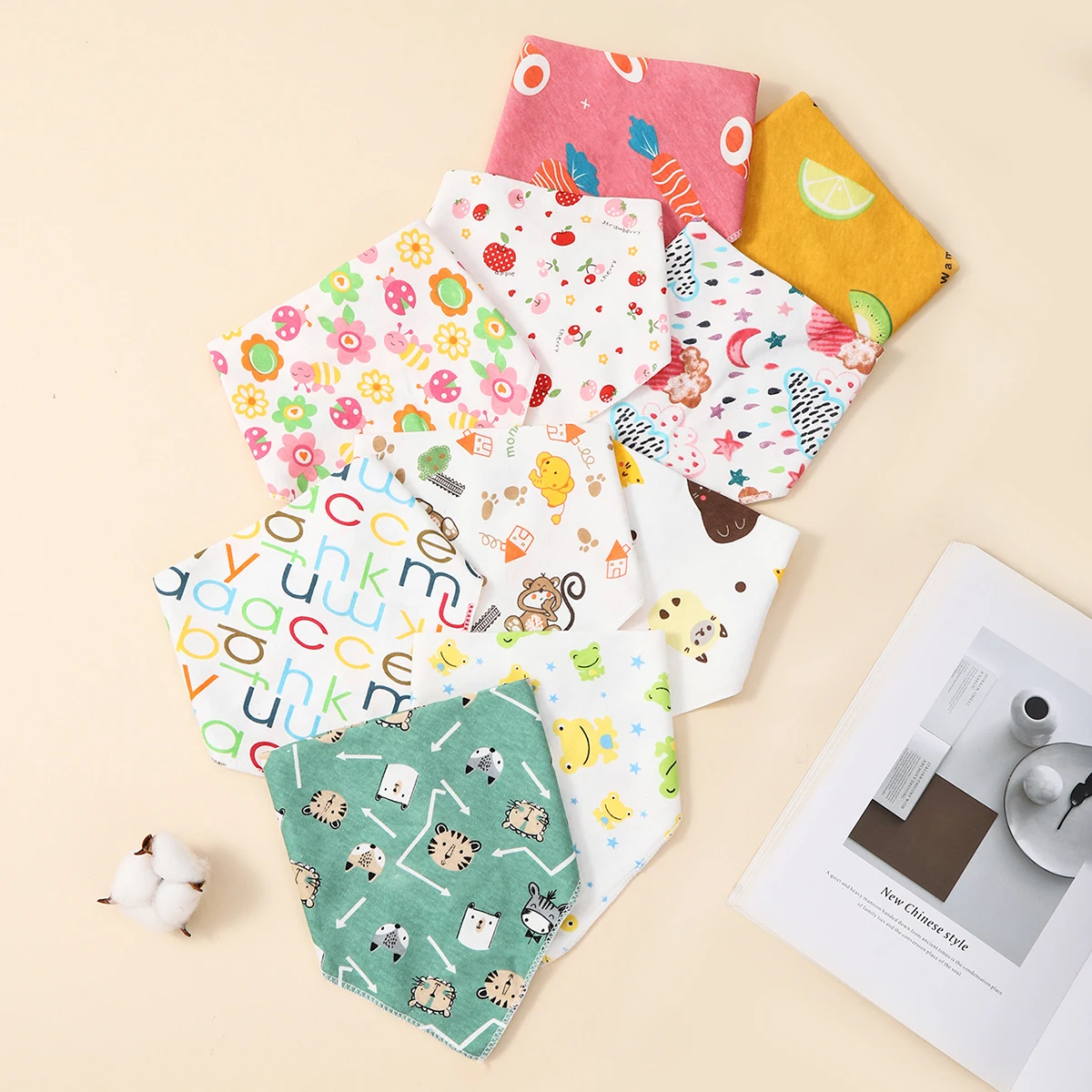 아기 턱받이 삼각형 이중 레이어 코튼 만화 동물 프린트 아기 반다나 턱받이, 트림 천 아기 물건, 무작위 5 개