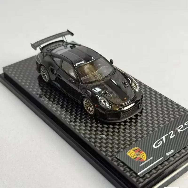 1:64 Aircooled x DMH co-signed the new custom 911 GT2 RS resin