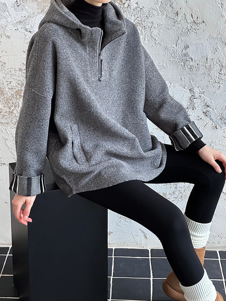 [LANMREM] Hooded Design Pullover Sweatshirt For Women Long Sleeve Casual Loose Minimalism Tops Fashion 2024 Winter New 26C1106