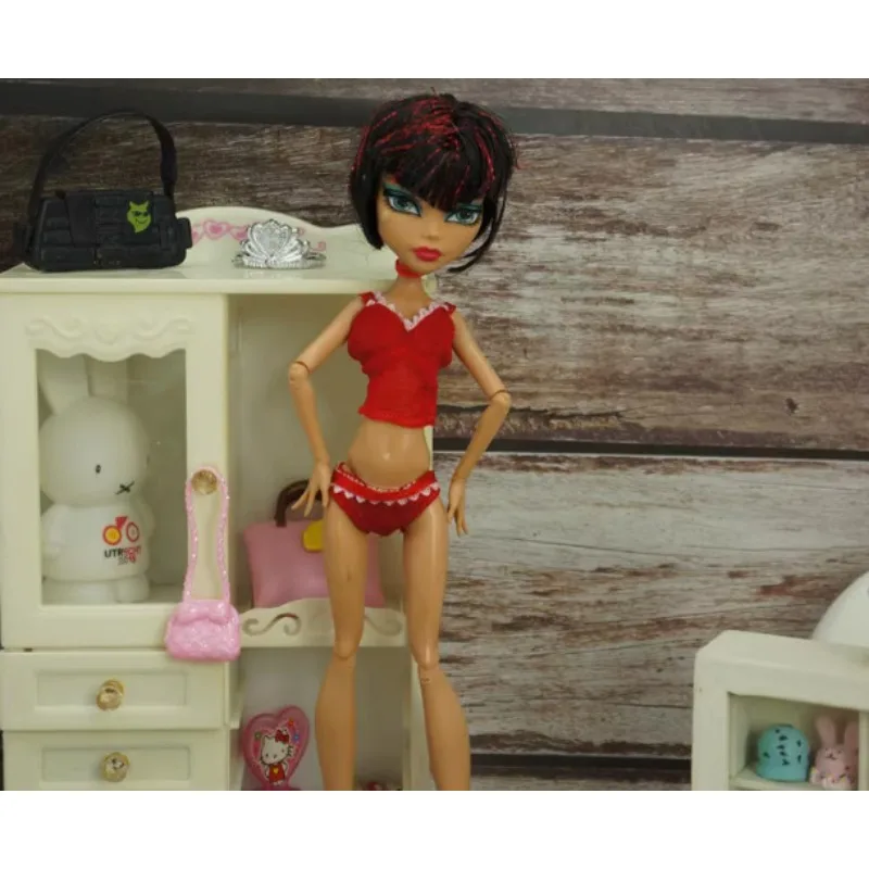 ใหม่สไตล์ที่แตกต่างกันสําหรับเลือกอุปกรณ์เสริมเสื้อผ้าตุ๊กตาลําลองสําหรับตุ๊กตา MH แฟชั่นน่ารักใหม่ล่าสุด BBIKG443