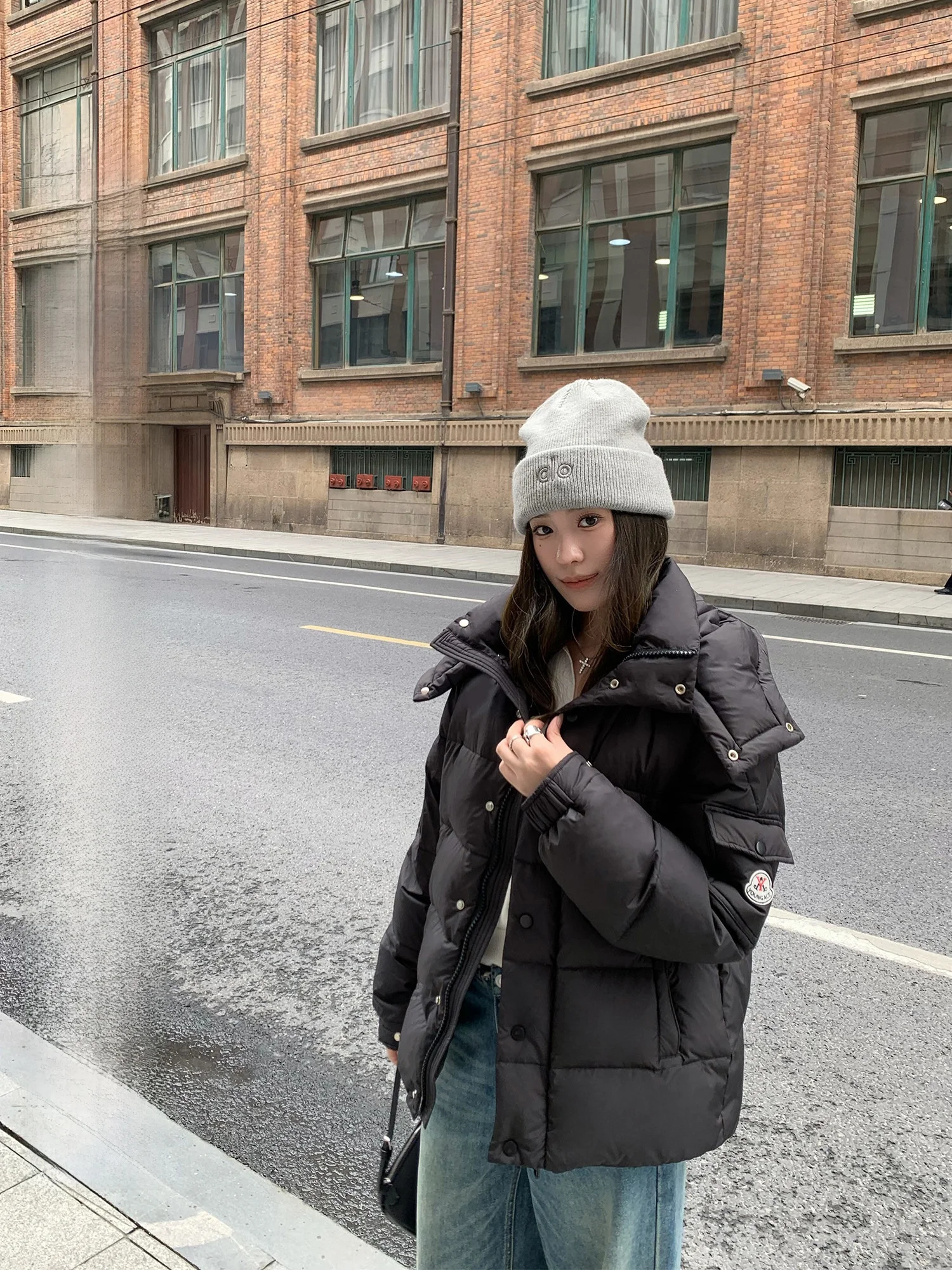 

Hhi SnowCountry Women's Bla Hooded down Jaet 2025 Winter New White Du Feather Warm Outerwear Korean Sle Loose Fit