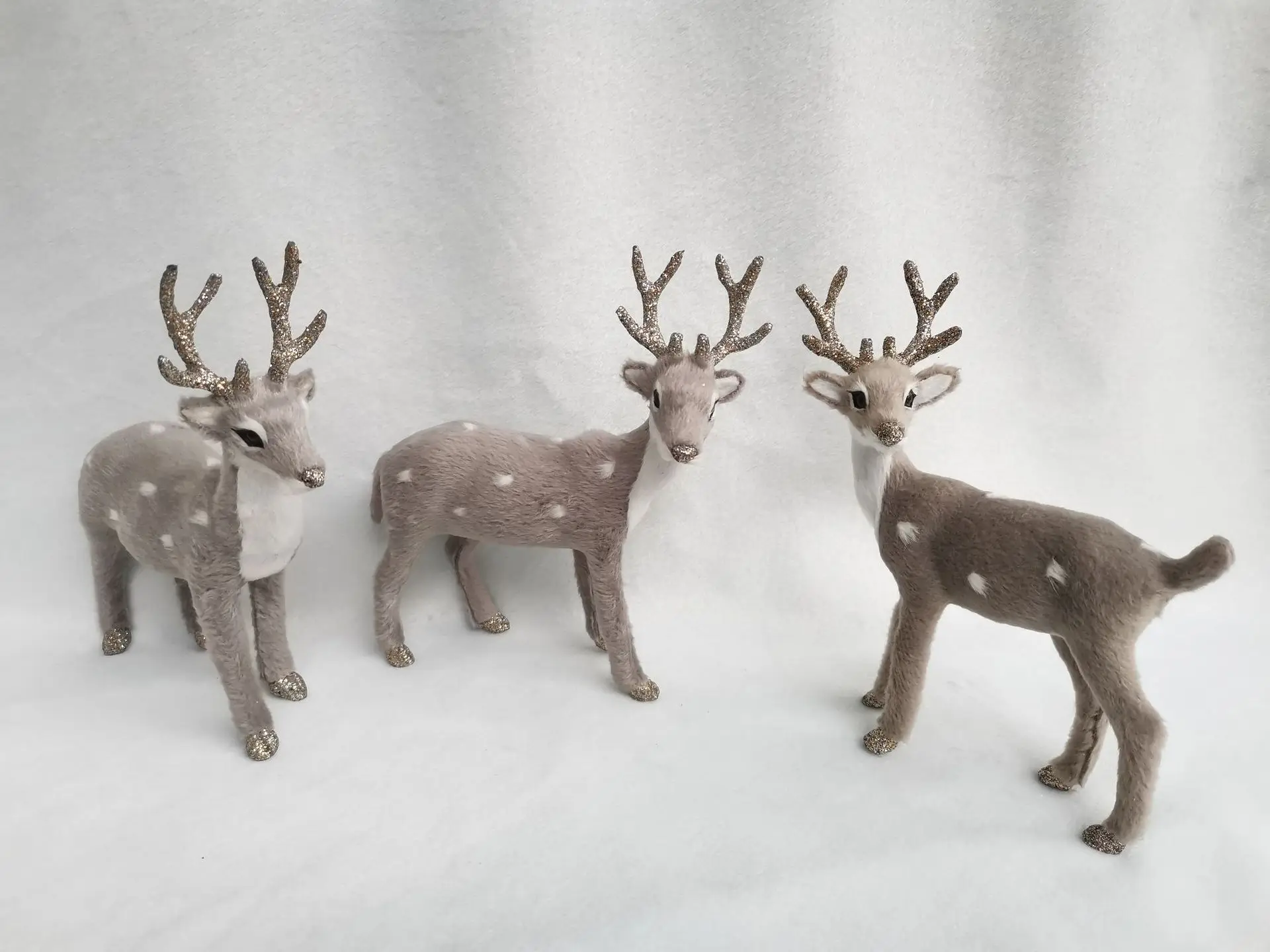 15cm Simulation Elk Plastic Stuffed Toys Creative Sika Deer Ornaments