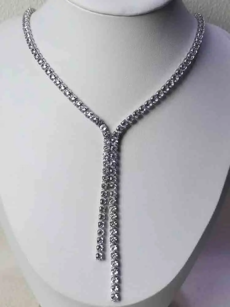 2026 Nieuwe Originele Dames Bruiloft Sieraden Ketting Hoogwaardige Fonkelende Cut Crystal Prachtige Geometrische Ketting Beste Geschenken