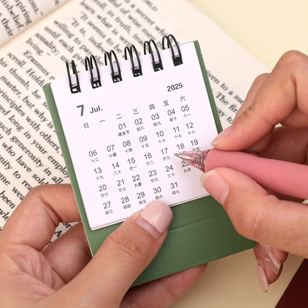 미니 심플 캘린더 2026 소형 책상용 캘린더 창의적인 코일 카피바라 판다 데스크탑 플래너 캘린더 사무용 문구 2025-2026