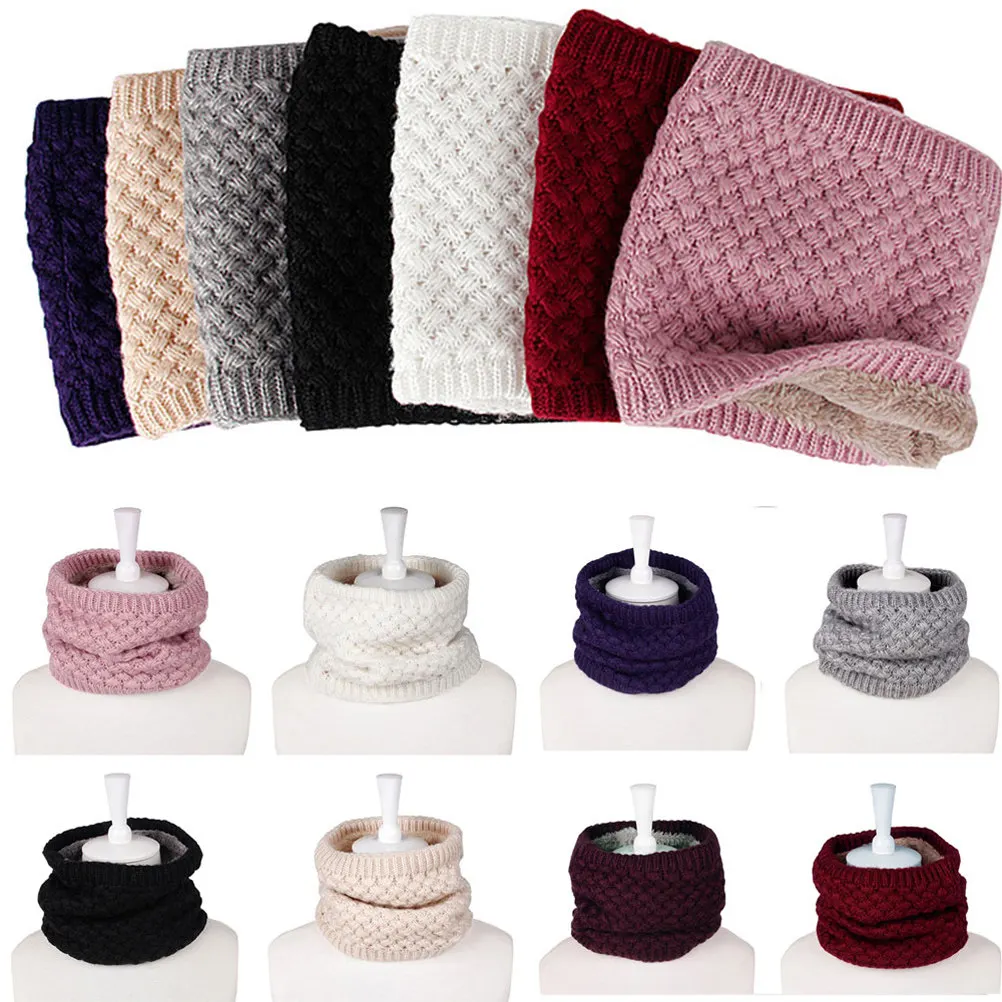 Warm Chunky Knit Neck Circle Scarf Unisex Winter Neck Warmer Soft Cozy Thick Loop Scarf for Adults Teens Coffee Color