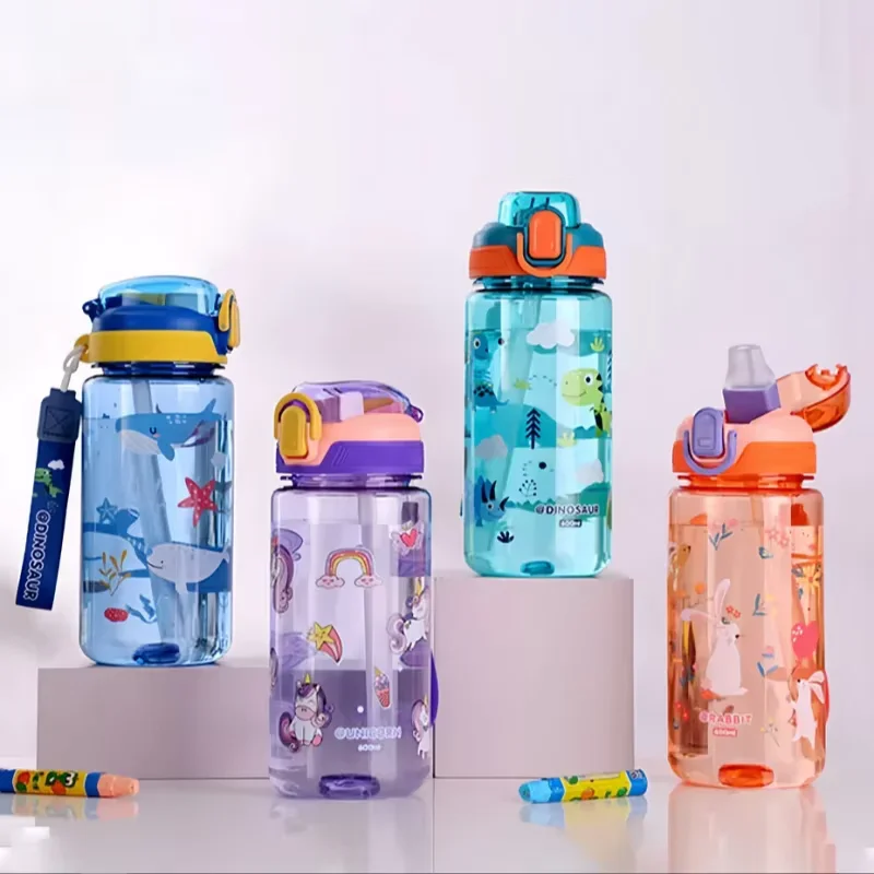 

600ml Dinosaur Water Bottle For Kids Water Sippy Cup With Silicone Straw Leakproof Plastic Water Bottles Summer Kids Cup