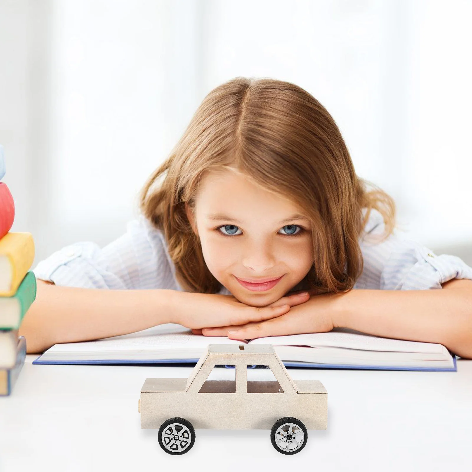 2個入り 木製 車型貯金箱 DIYクラフトキット 未塗装 塗装可能 マネーボックス ホームデコレーション 木製マネーボックス