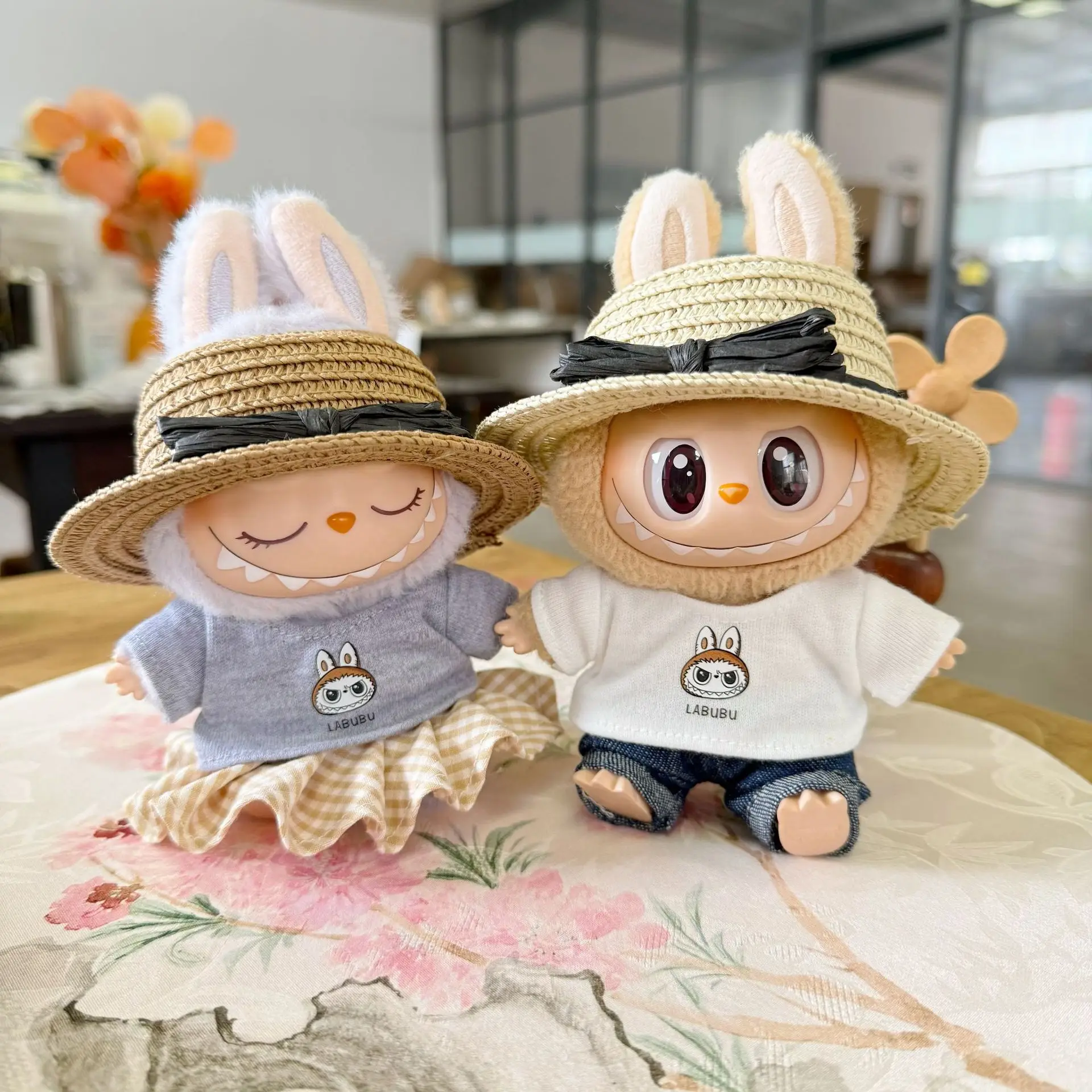 

For 17cm Labubu v2 Doll Clothes Fashion Clothes Hoodies Doll Clothes Color Match Hoodies Dolls Accessories