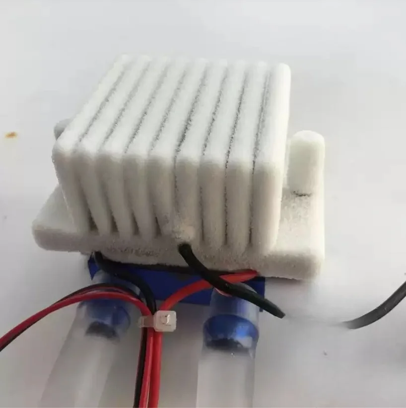 12V Semiconductor Cooling Chip Set Electronic Experiment Set High End Cooling High Intensity Refrigerator
