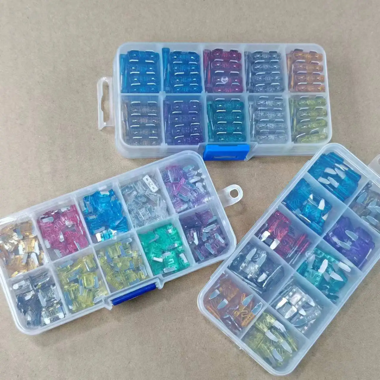 Kfz-Sicherungssatz, 5A-40A, mittelgroße Universalbox, gemischte Verpackung – Detail 2