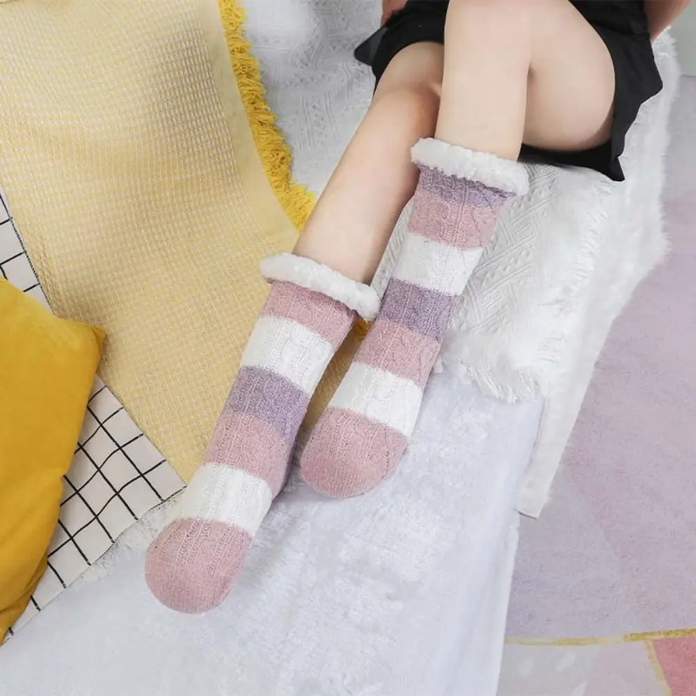 

Sweet Fried Dough Twist Stripe Fleece Socks Thicken Warm Coral Fleece Socks Hosiery Plush Sleeping Socks Women Women