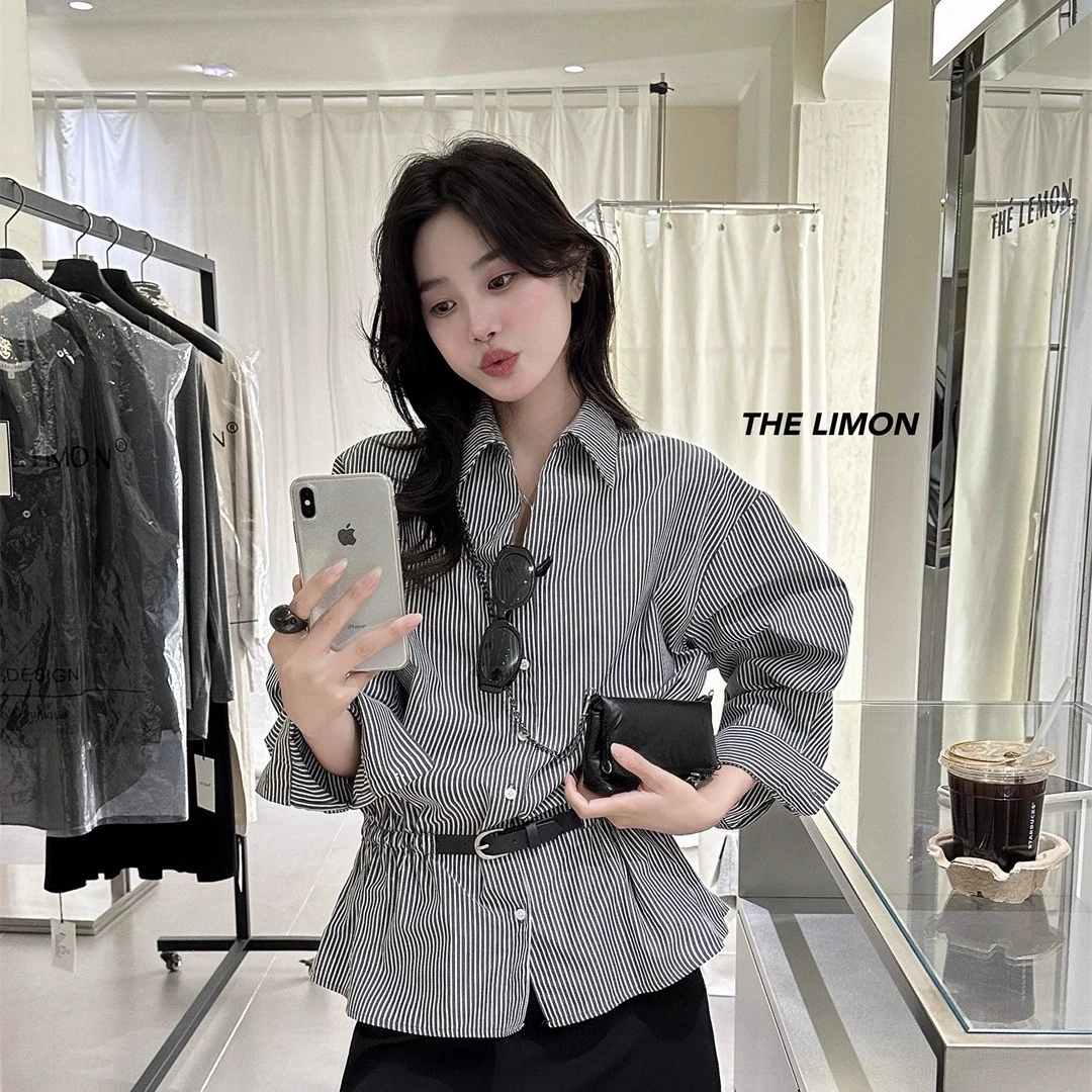 

Korean contrasting color one-shoulder short-sleeved T-shirt for women 2025 summer new irregular knitted top
