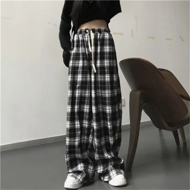 Black and White Plaid Pants Oversize Summer Women Casual Loose Wide Leg Trousers Ins Retro Teen Straight Pants Hiphop Streetwear