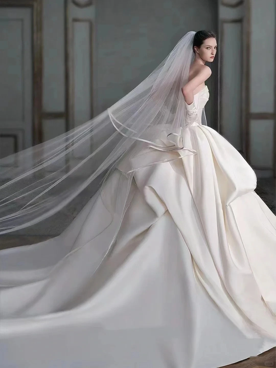 Robe de mariée de luxe arabe, tenue de Rh, col bateau, manches longues, dentelle appliquée, pour les patients, quelle que soit la ligne A, train de balayage