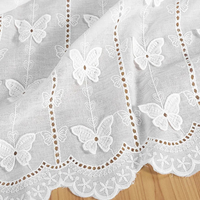 新しいフル幅コットンミルクシルク糸3d蝶刺繍生地（衣料品、家庭用テーブルクロス用）