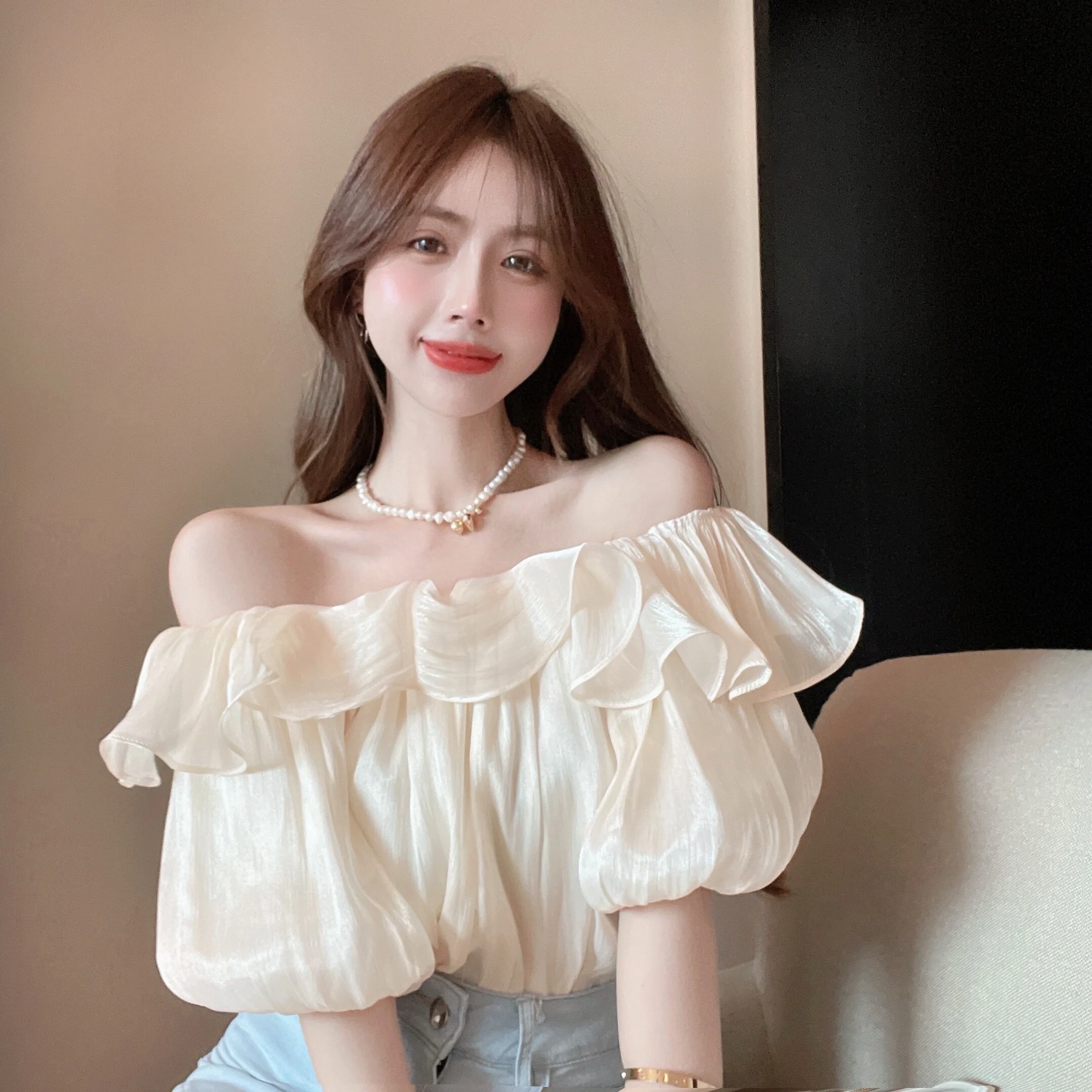 

Sweet Off The Shouler Slash Neck Shirt Summer Short Design Ruffles Tops Loose Casual Women Blouse