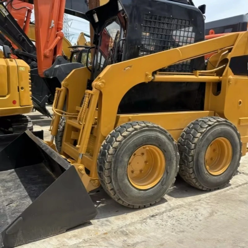 Source Factory Hot Selling Mini Skid Steer Loader, Small, Flexible, Durable, Construction Machinery, Forklift, Agricultural Use