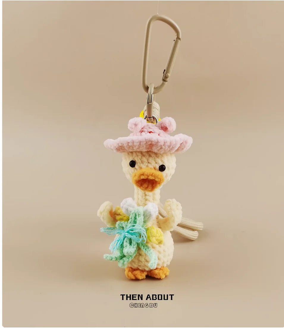Cute tulip duckling doll bag pendant key chain pendant advanced gift