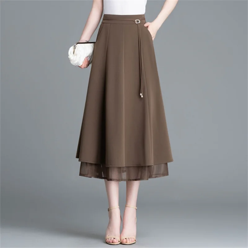 

2025 New High Waisted Fashionable Women's Stitched Fashionable Solid Color Versatile Casual Mid-Length Slim A-Line Skirt