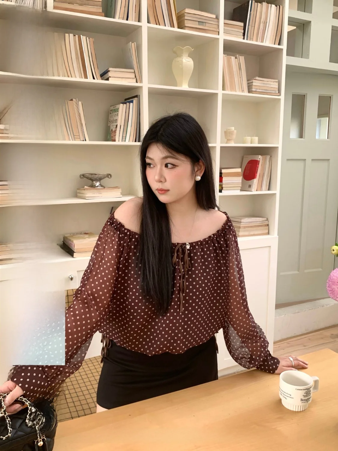 

NINI ONE Polka Dot Chiffon One Shoulder Slimming Top plus Size Korean Style Loose Fit Long Sleeve Women's Shirt Summer 2026