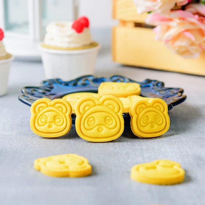 Animal Crossing Cake Cookie Cutter Cute Anime Figure DIY 3D Baking Mould Cookie Tools Set Kawaii Kitchen Accessories Kids Toys