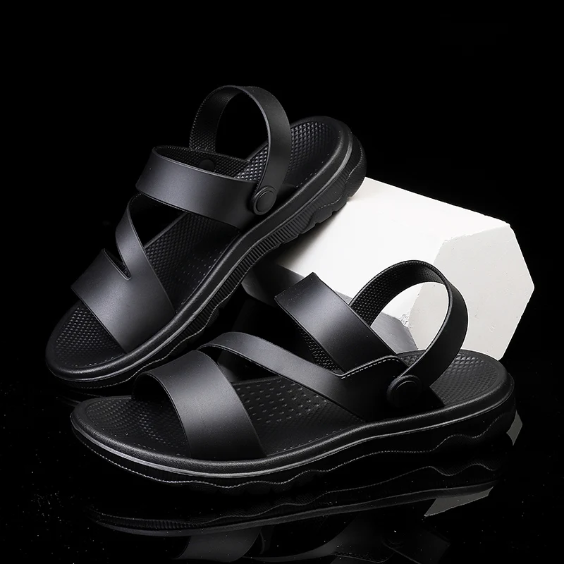 Men's Sandals New Summer Non-slip Soft Sole Outdoor Sandals Fashionable Beach Shoes Casual Lightweight Comfortable Flip Flops