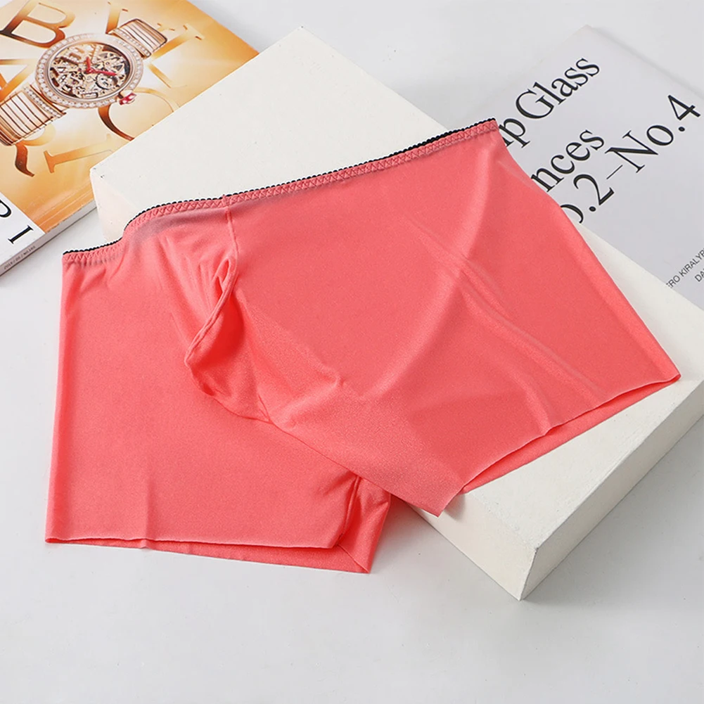 Men Ice Silk Briefs Seamless Underwear Summer Thin Breathable Smooth Underpants Bulge Pouch Knickers Solid Man\'s Lingerie