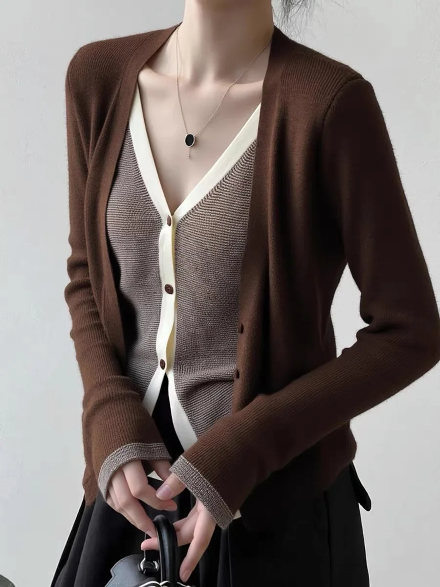 

Brown Splice Knitted Long Sve Women's Cardigan Slimming V-ne Single Button Closure Regular Length Autumn Faion