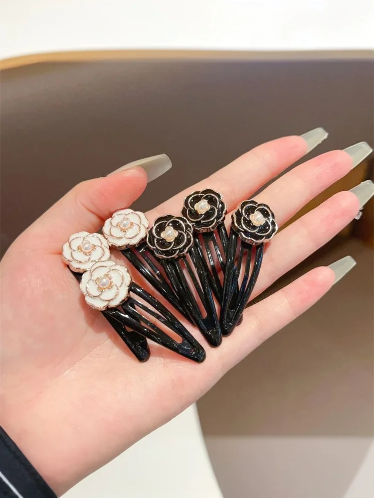 2/6 Stück elegante Kamelien-Haarspangen, vielseitige, modische Haarspangen mit seitlichem Pony und Blumenmuster für stilvolles Haar-Accessoire – Detail 9