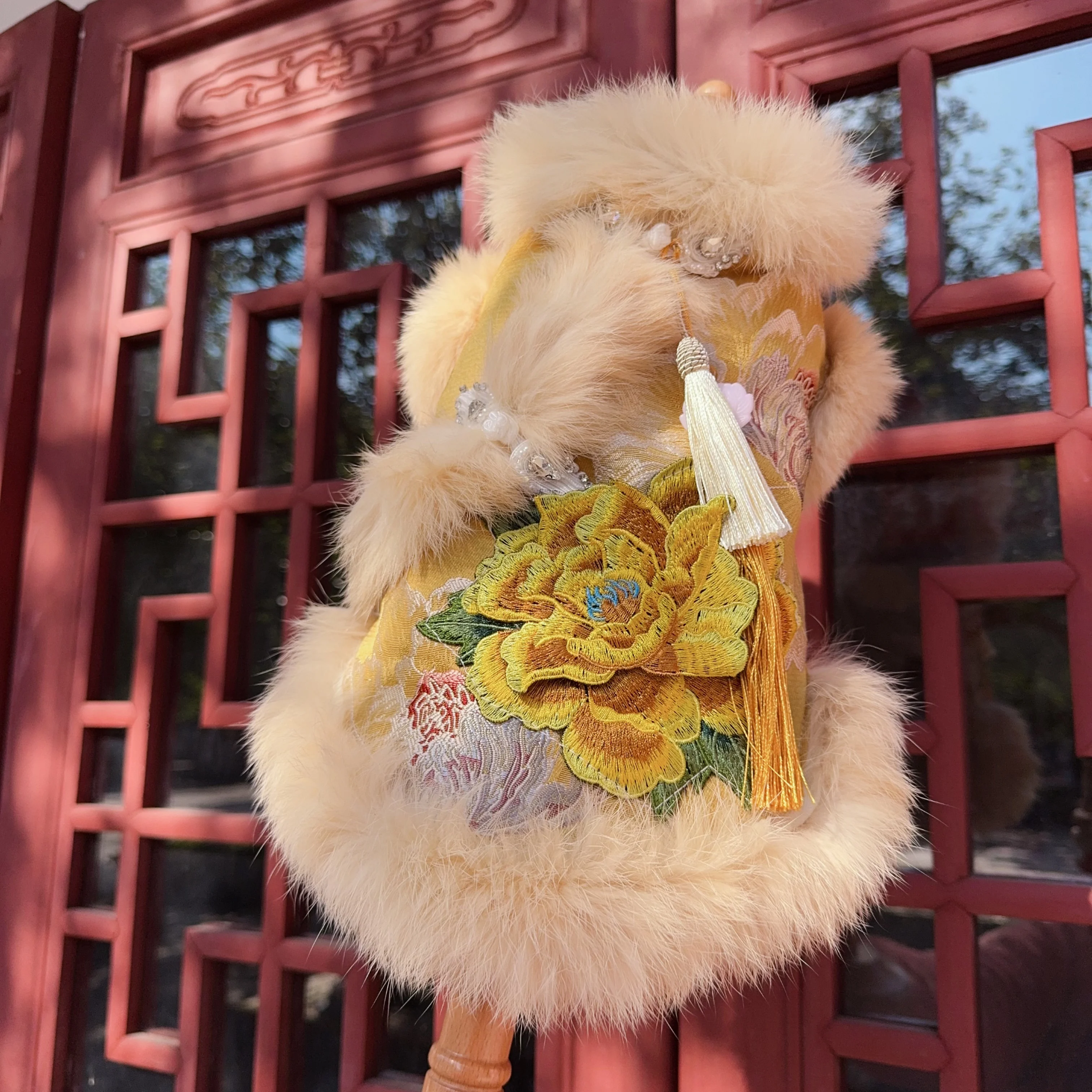 

Зимняя толстая плюшевая теплая одежда для собак, жилет Cheongsam с принтом в китайском стиле в стиле ретро, пальто для маленьких и средних собак, комбинезон для щенков, пудель