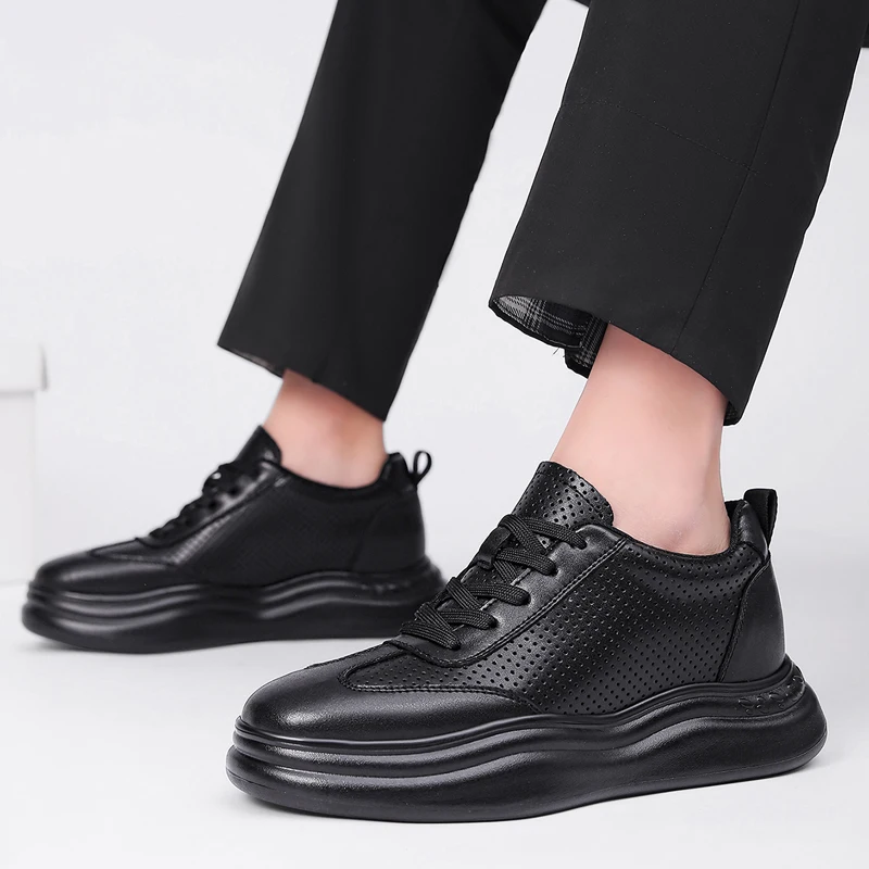 Mens heightening shoes New model is selling well It is breathable has a thick sole Anti slip Durable Increase by 8 centimeters