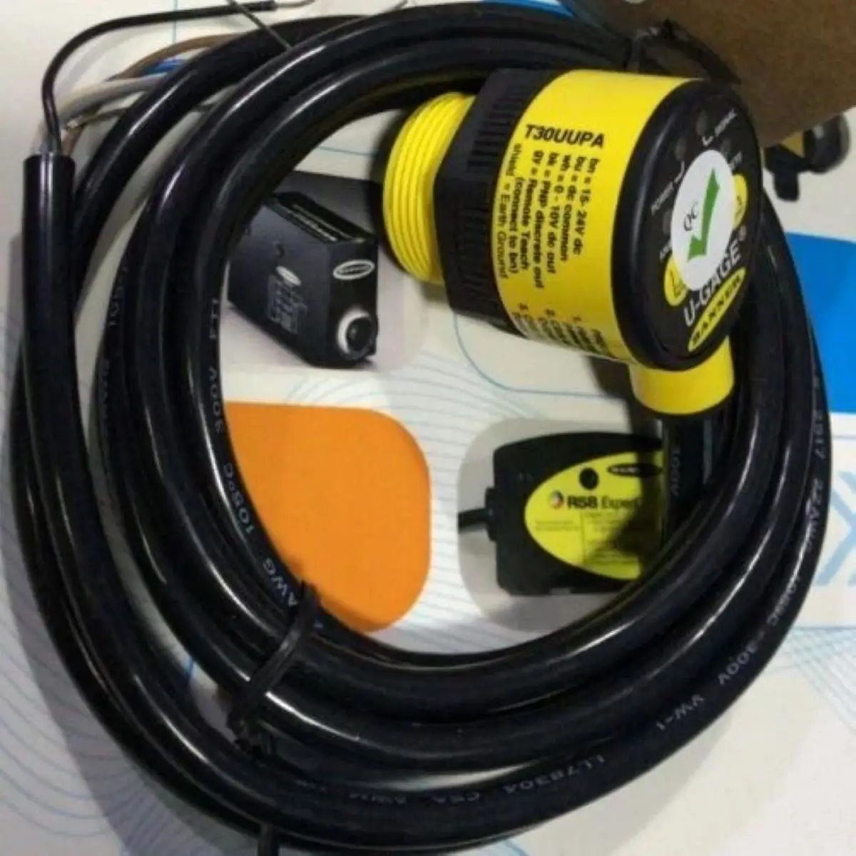 

T30UUPA Sensor, Photoelectric, 150mm to 1m Range, 12-24VDC, PNP, 2m, PVC, 55986