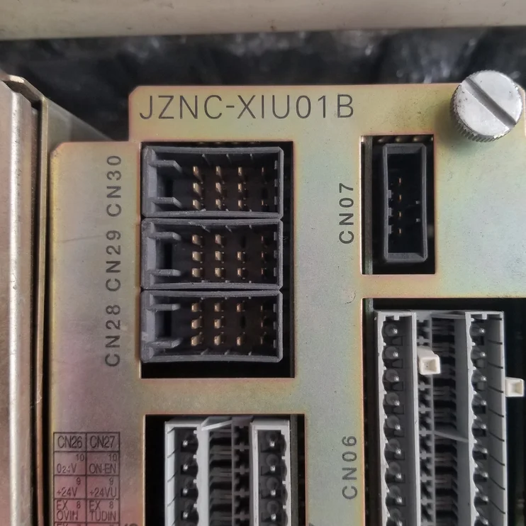 Оригинальные аксессуары для смартфонов YASKAWA