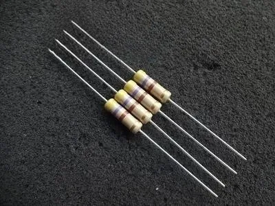 

УГЛЕРОДНЫЙ пленочный Резистор 3 Вт 470R 470Ω 470ohm