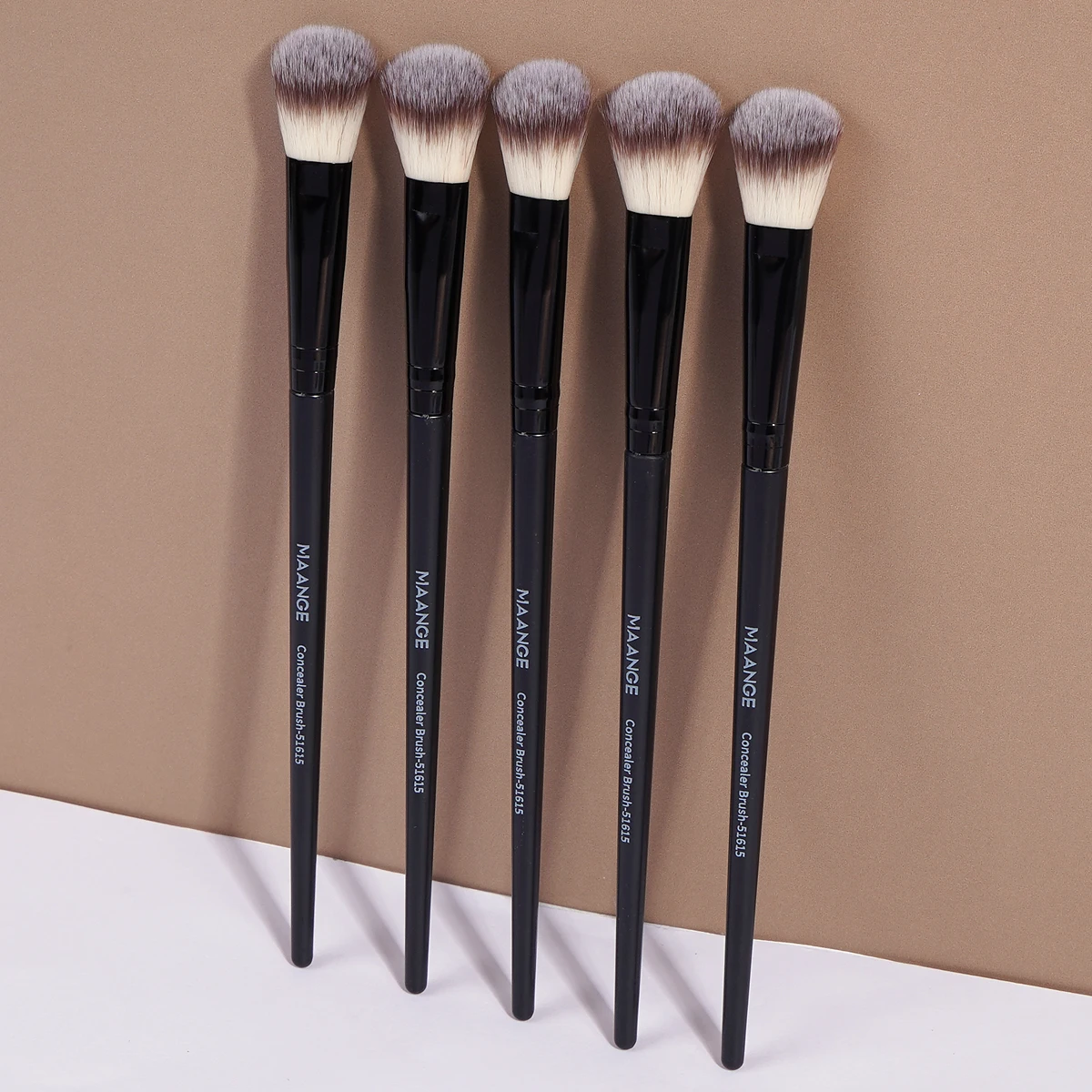 MAANGE 5Pcs Flawless Facial Makeup Brushes Soft Bristle Make-up Details Brushes for Concealer Cosmetics Makeup Tool for Beauty