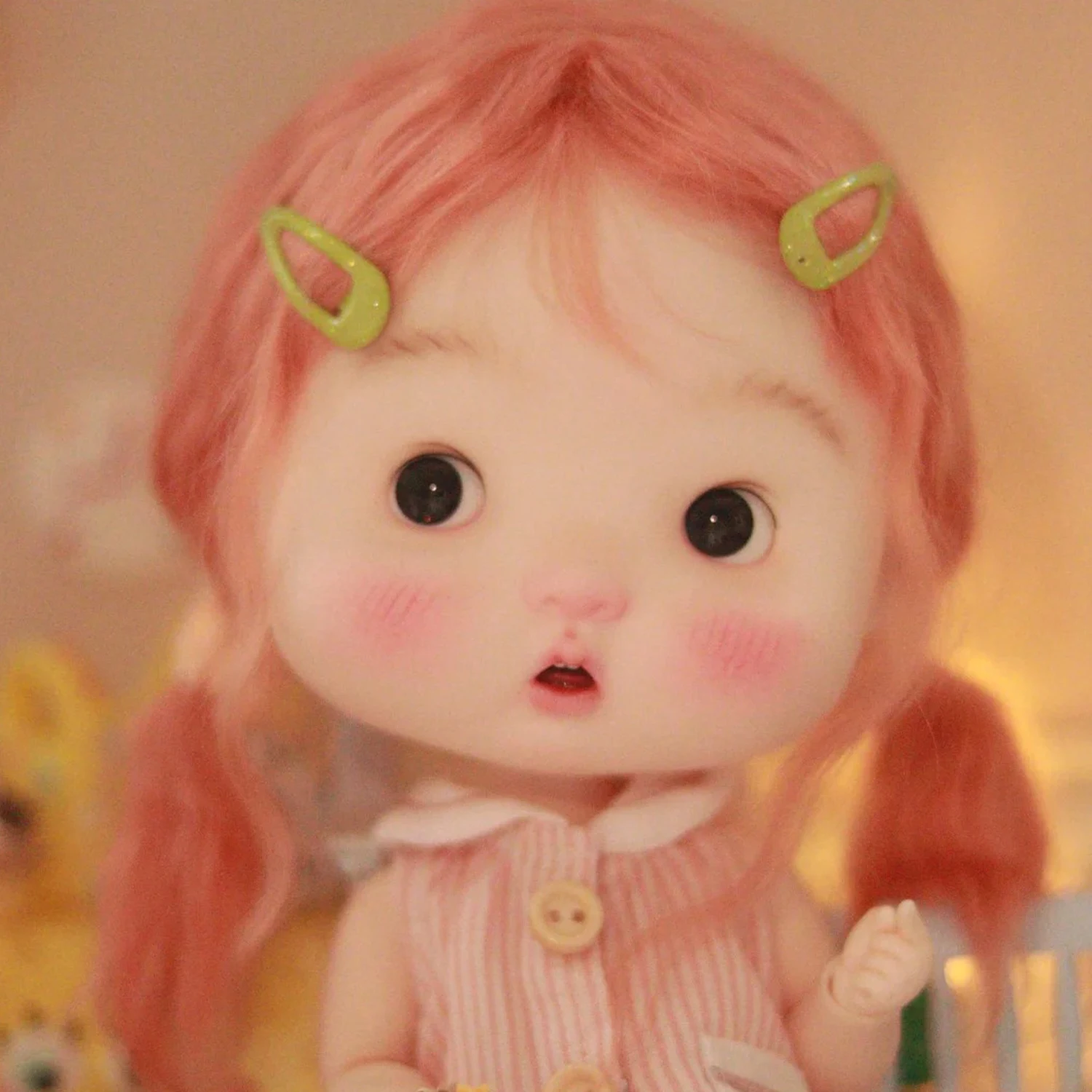 الطلب المسبق Kawaii Ponyo أنيمي 1/8 BJD دمية السمين الوجه Dopey لطيف التعبير كبير رئيس نحت الراتنج الفن الشكل غير ملابس