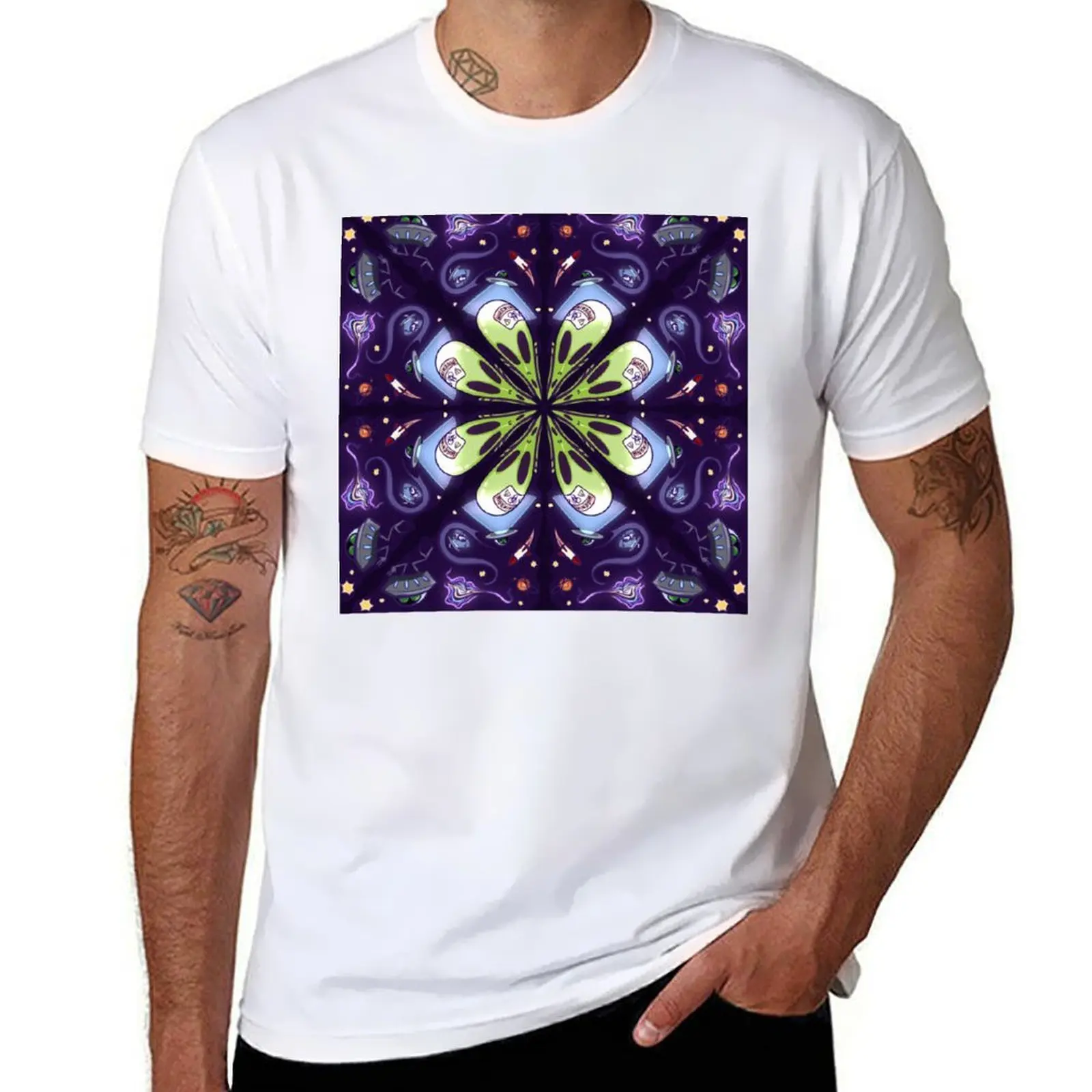 

Aliens… T-Shirt t shirts for man graphic vintage t shirt man luxury T-Shirt