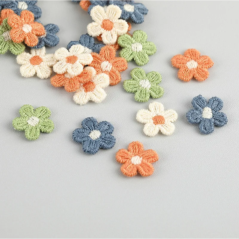 100pcs Embroidered Small Flowers Appliques DIY Wedding Party Decor Hairpin Jewelry Clothing Accessories Material Patches Arts