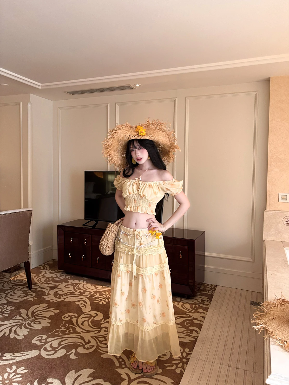 

Gege op Yellow Floral Embroidery Set ort Sve Top with Dstring f Skirt Summer Vaion Sle Women's Faion Set