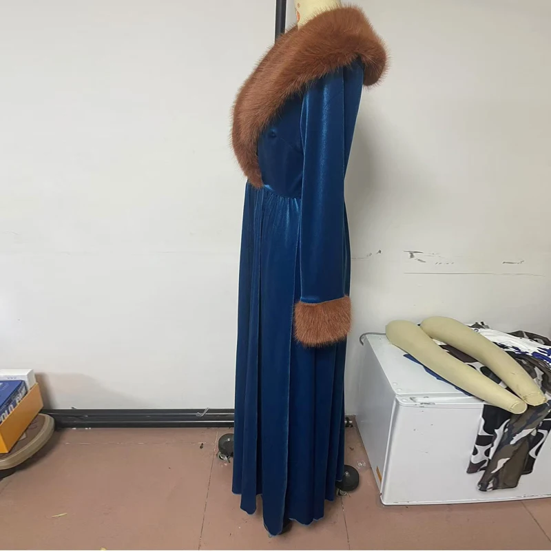 Vestido de invierno para mujer, cuello de pelo étnico, terciopelo dorado, estampado Sexy de plumas, vestido largo bohe de fiesta, vestido Retro de cintura alta para vacaciones, vestido cálido