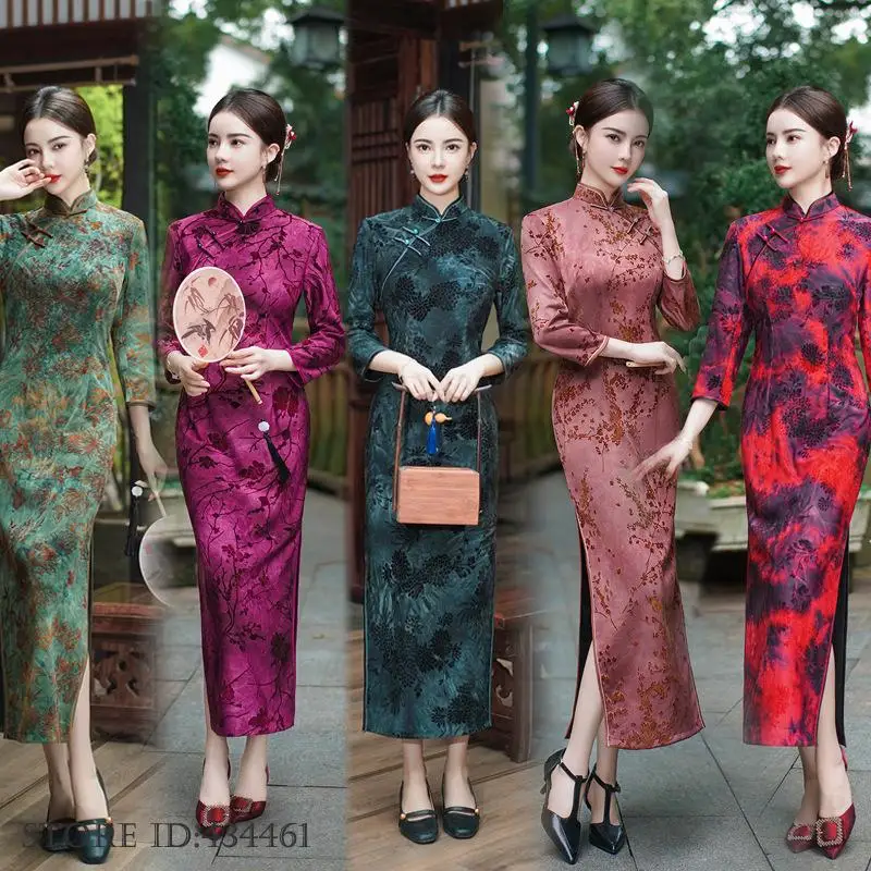 

Plus Size Female Cheongsam Velvet Long Sleeve Chinese Traditional Dress Qipao Elegant Sexy Women's Vestidos Evening Party Gown
