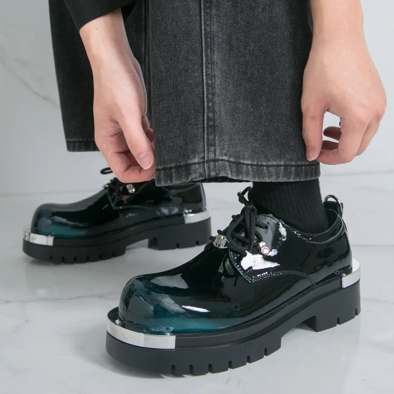 

Retro Men's Chunky Sole Shoes Patent Leather Elevator Oxfords Casual Big Size Fashion Sneakers for Men Height Increasing Shoes