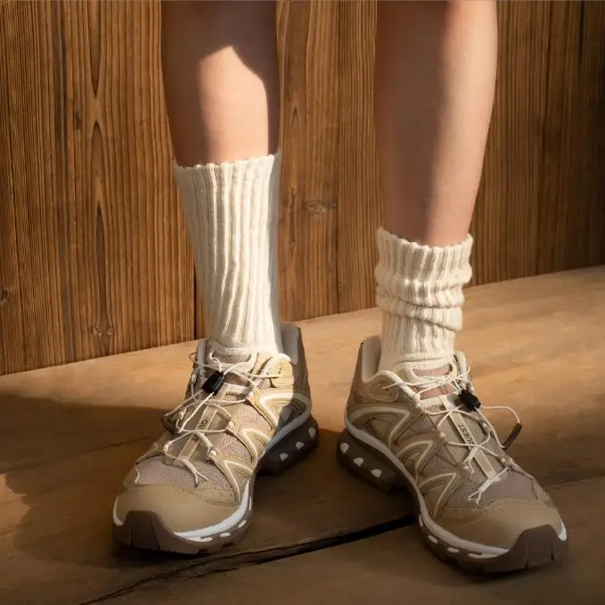 

Coarse Needle Socks men's Mid Tube Sports Pure Cotton Solid Color Long Tube Socks Pure White Men Women Retro Couple