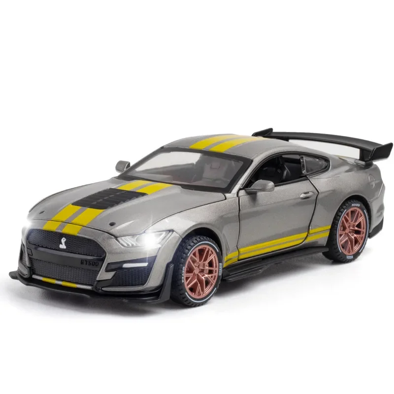 New 1:32 High Simulation Supercar Ford Mustang Shelby GT500 Car Model Alloy Pull Back Kid Toy Car 4 Open Door Children\'s Gifts