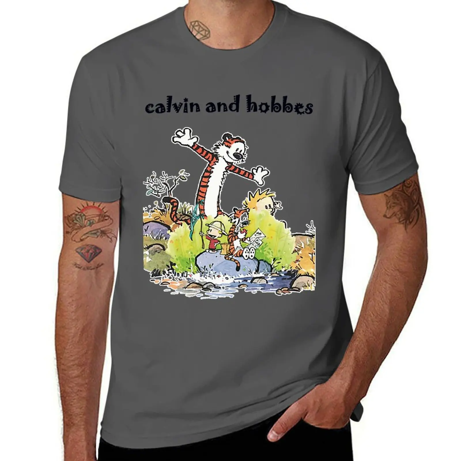 

calvin and hobbes new Perfect Gift T-Shirt Basic Solid Color Short Sleeve T-Shirt