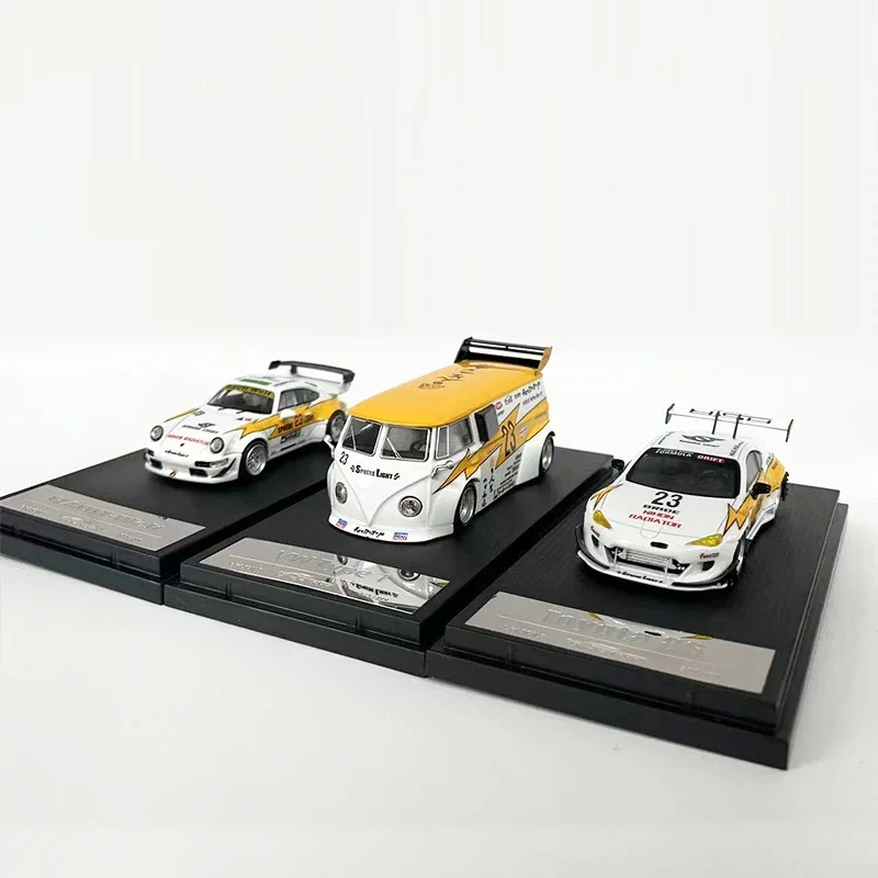 

Модель автомобиля Aurora 1:64, T1 Bus 964 & GT 86, коллекция автомобилей из сплава, Желтое покрытие