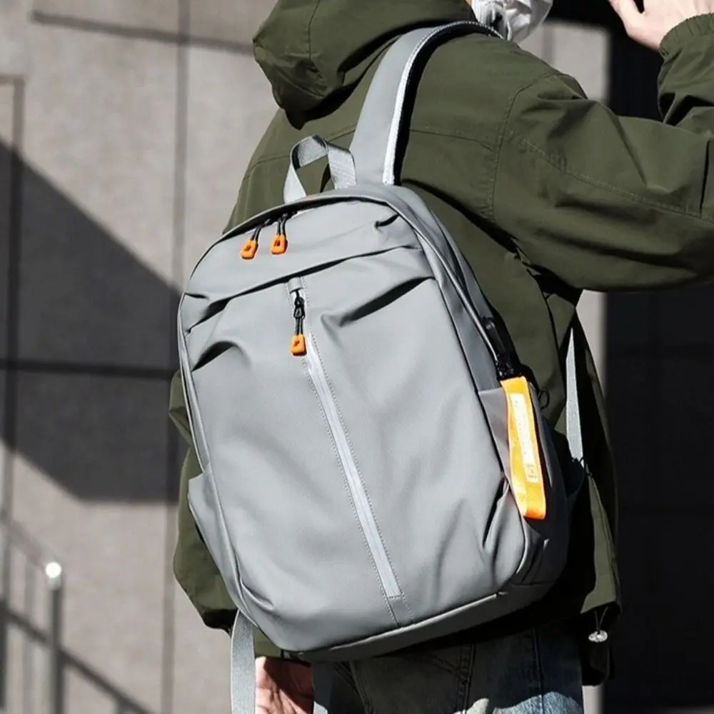 

Large Capacity Men's Computer Backpack USB Interface Leisure Business Computer Bag Anti-splashing Simple Style Travel Backpack
