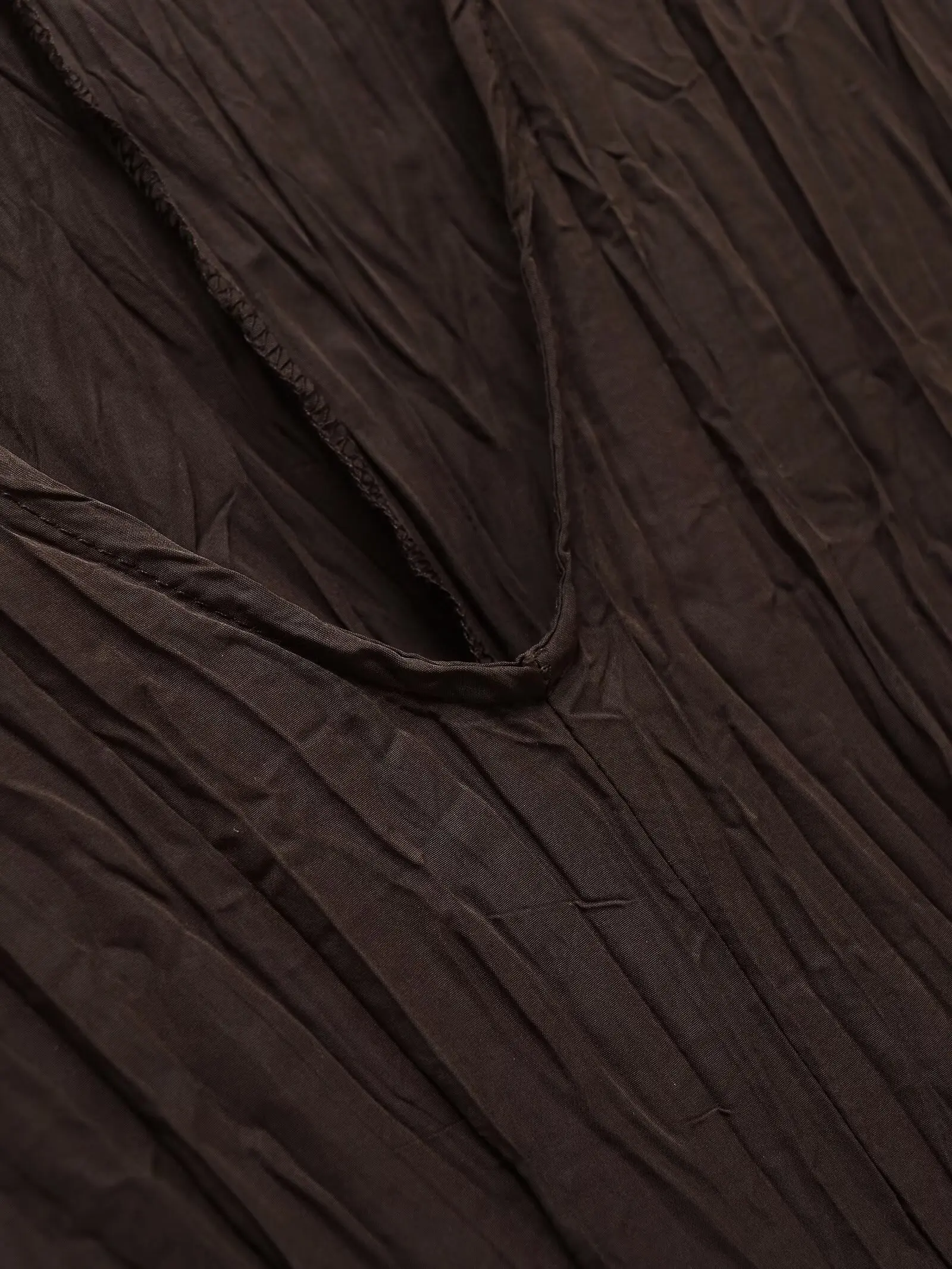 ETJ 2025 Lente dames elegante stijl bruin hangend vloeiende V-hals geplooide halflange jurk met korte mouwen